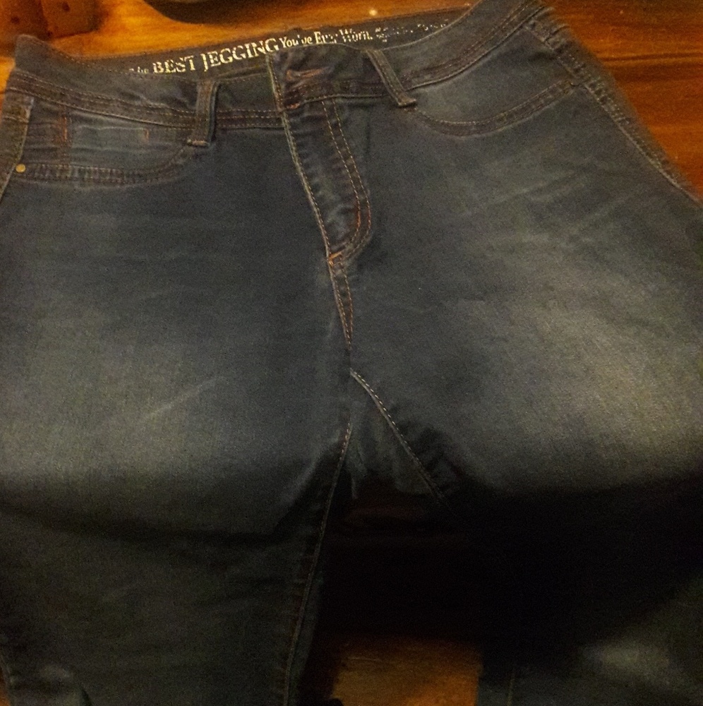 Jeggins - Picture 3 of 3